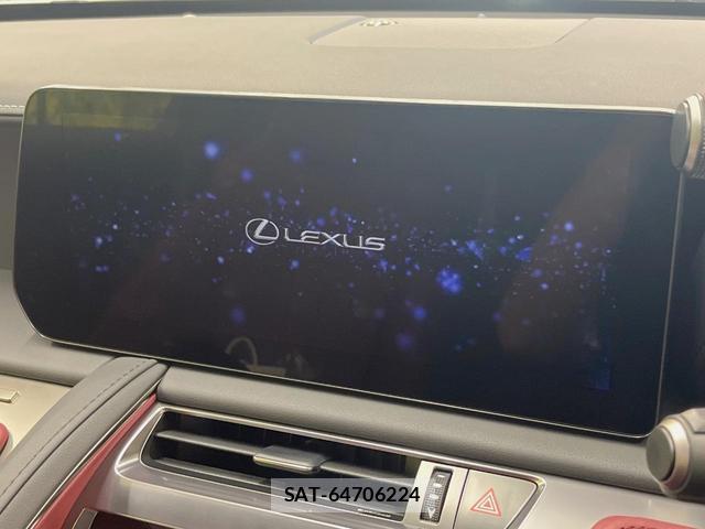 Lexus LC 2024-01 8342028-2
