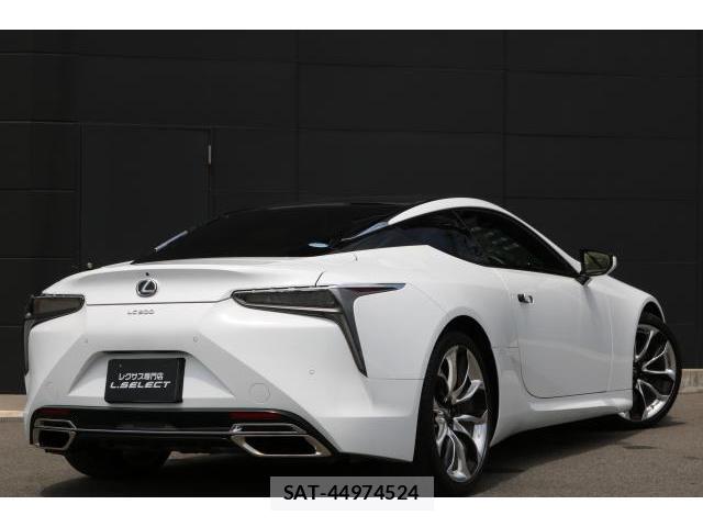 Lexus LC 2021-03 8344081-1