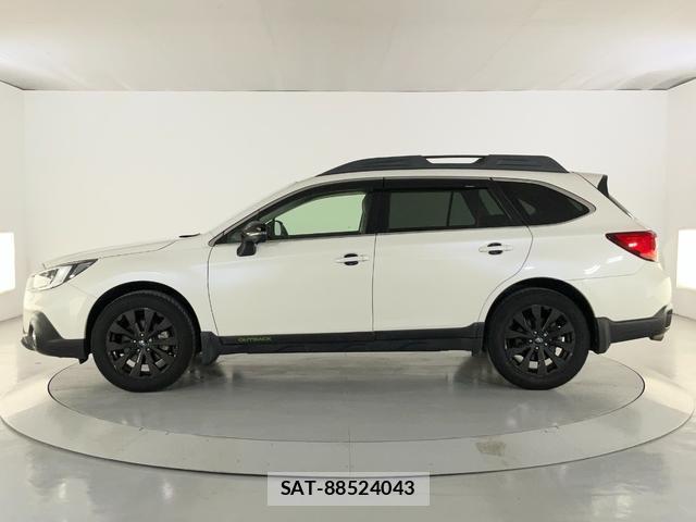 Subaru OUTBACK 2019-07 8343080-3