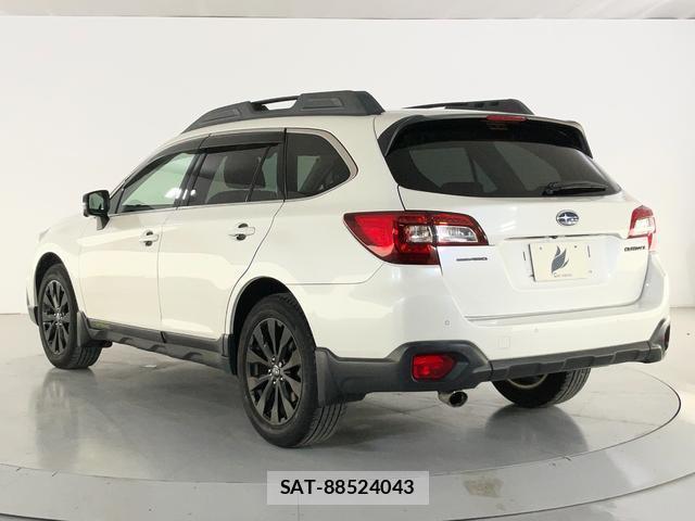 Subaru OUTBACK 2019-07 8343080-4