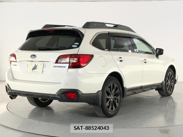 Subaru OUTBACK 2019-07 8343080-6