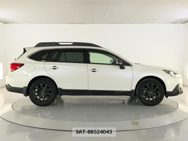 Subaru OUTBACK 2019-07 8343080-7