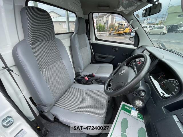 Toyota LITEACE TRUCK 2015-10 8344306-11
