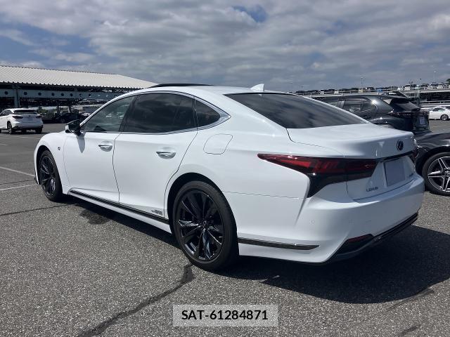 Lexus LS 2021-03 8342779-1
