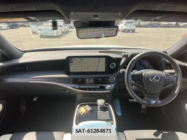 Lexus LS 2021-03 8342779-2