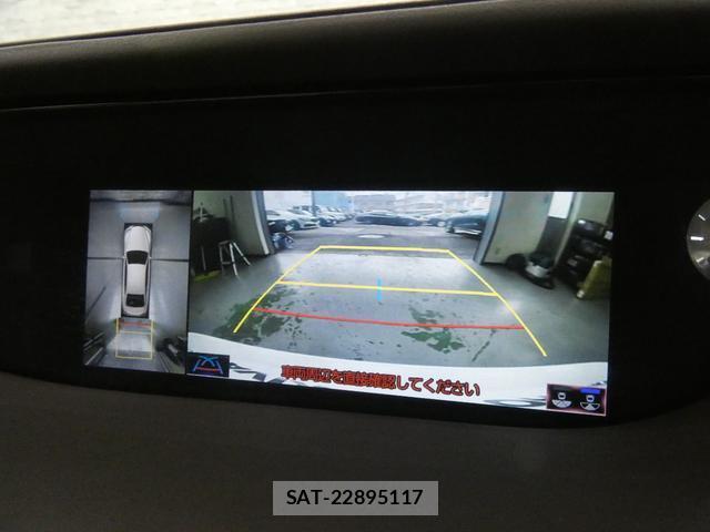 Lexus LS 2018-01 8343073-12