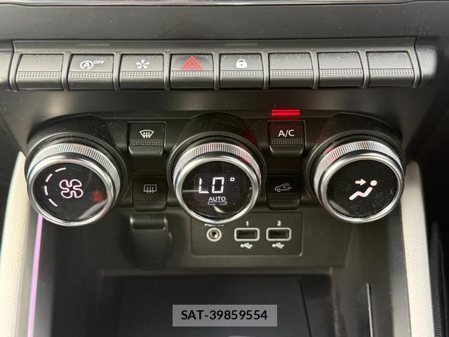 Renault LUTECIA 2021-02 8343534-19