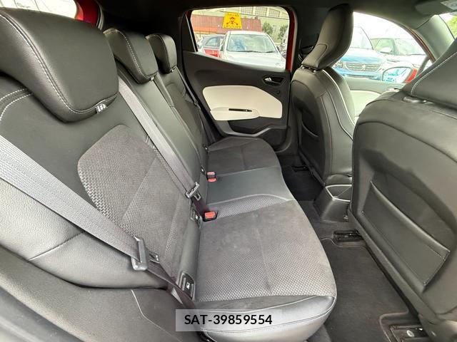 Renault LUTECIA 2021-02 8343534-5