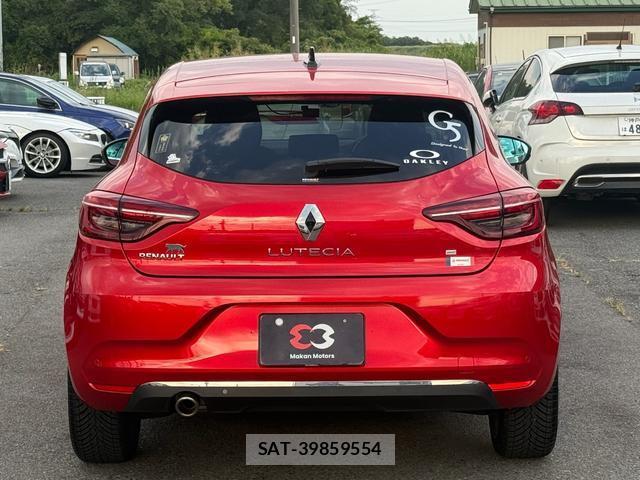Renault LUTECIA 2021-02 8343534-9