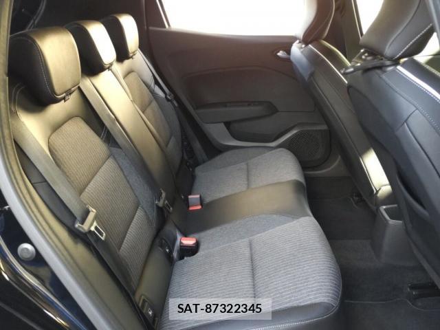 Renault LUTECIA 2023-01 8343927-3