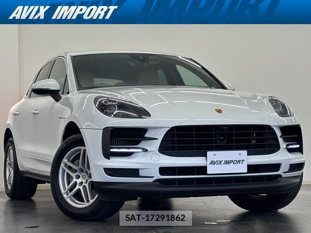 Porsche MACAN 2020-11 8343715-0