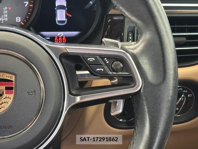Porsche MACAN 2020-11 8343715-17