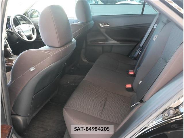 Toyota MARK X 2019-12 8342450-18