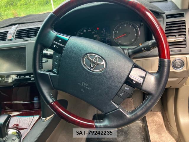 Toyota MARK X 2006-10 8342853-11