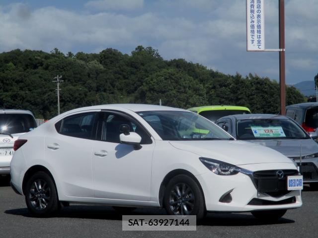 Mazda MAZDA2 2022-06 8342933-11