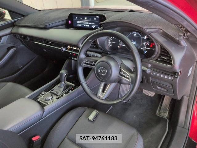 Mazda MAZDA3 2023-03 8342584-2