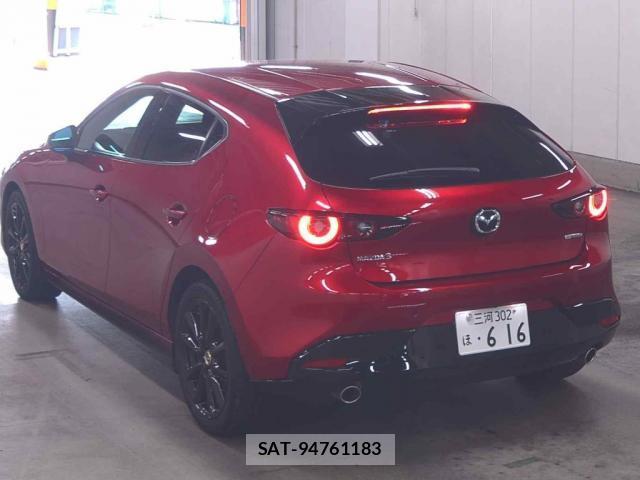 Mazda MAZDA3 2023-03 8342584-4