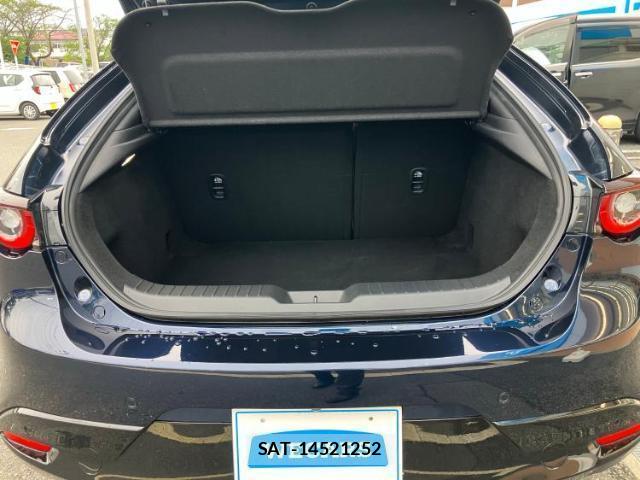 Mazda MAZDA3 2024-03 8343755-7