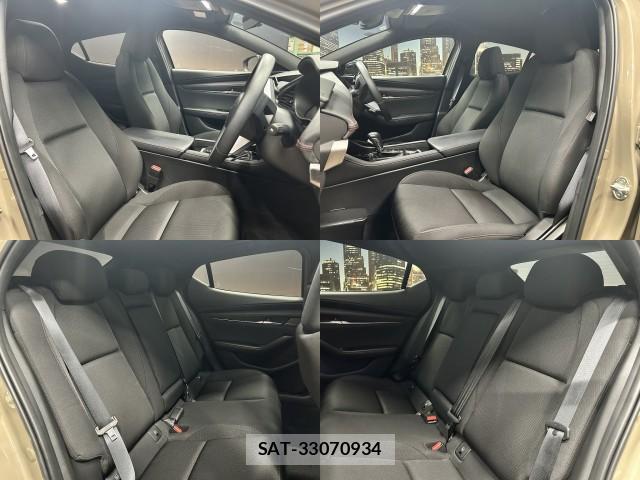 Mazda MAZDA3 2024-02 8344358-3