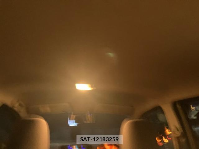 Daihatsu MIRA 2014-04 8342175-9
