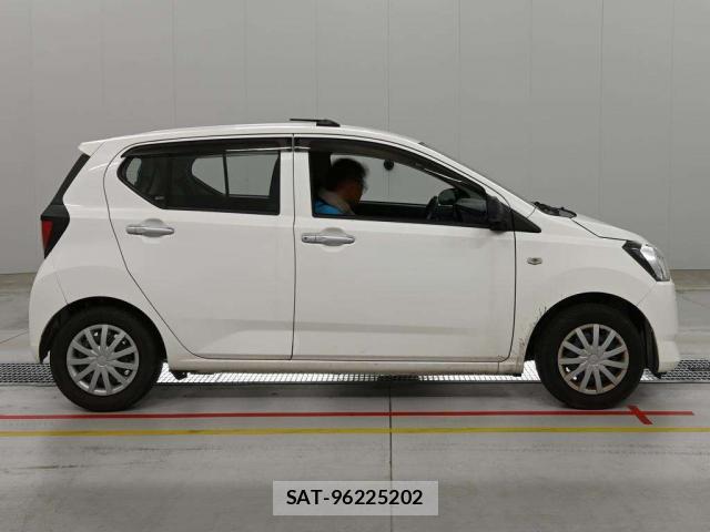 Daihatsu MIRA 2019-07 8342543-11