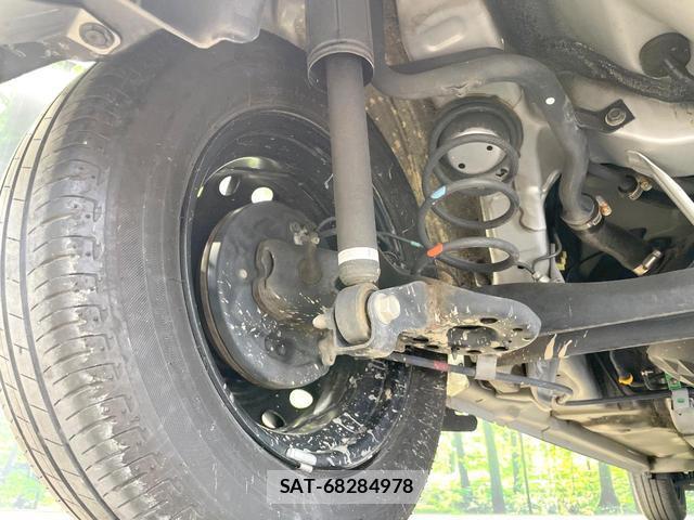 Daihatsu MIRA 2022-04 8343048-19