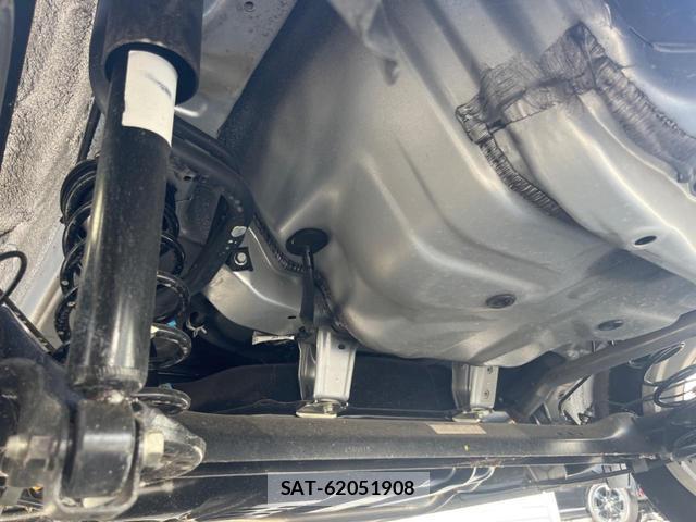 Daihatsu MIRA 2015-06 8343314-15