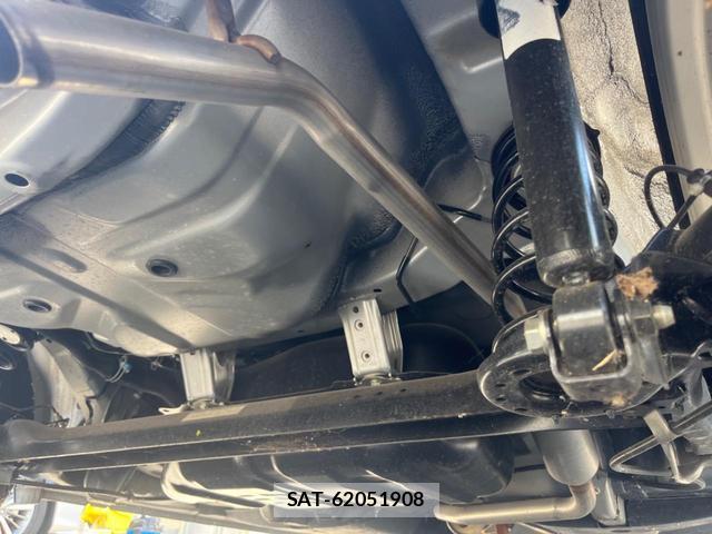 Daihatsu MIRA 2015-06 8343314-16