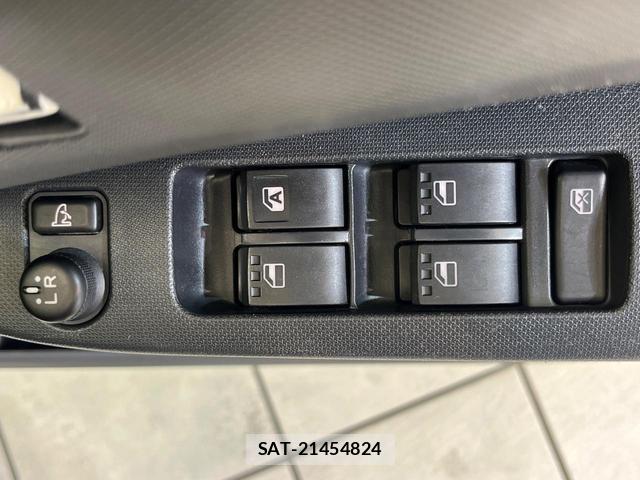 Daihatsu MOVE 2014-06 8342051-6