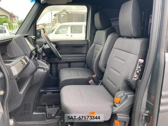 Honda N-VAN 2019-09 8343953-3