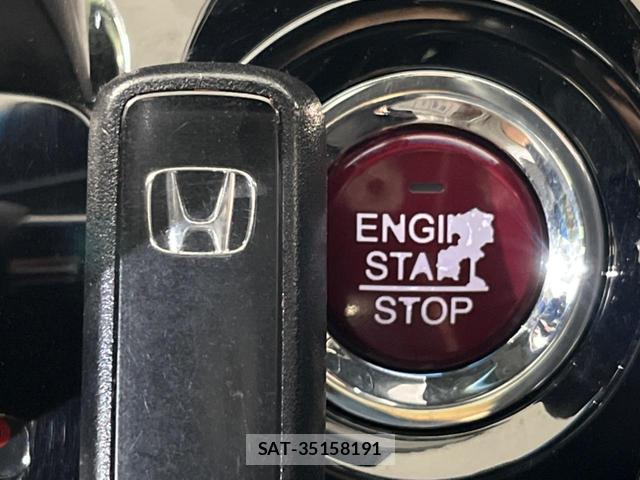 Honda N-WGN 2017-12 8342929-5