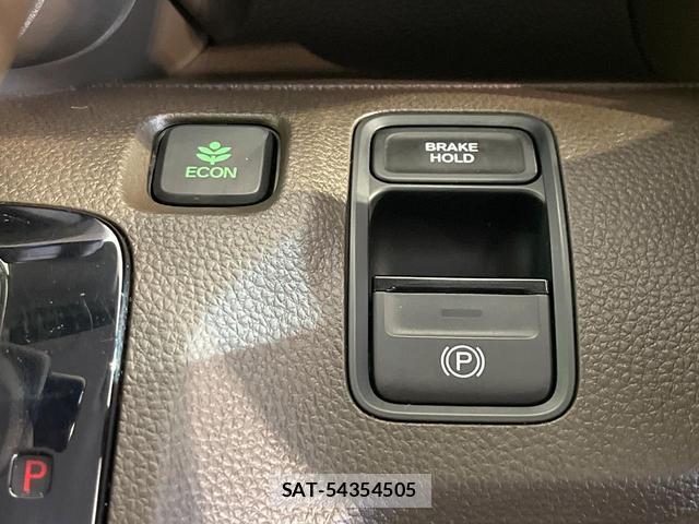 Honda N-WGN 2022-03 8344136-5