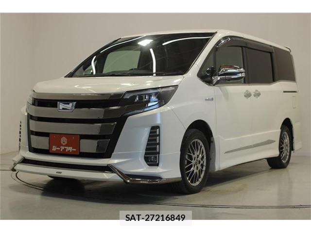 Toyota NOAH 2018-11 8342138-9