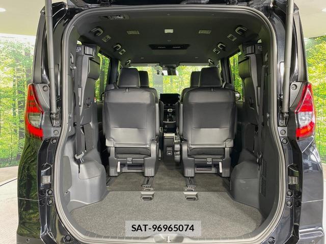 Toyota NOAH 2022-10 8342308-10