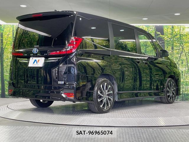 Toyota NOAH 2022-10 8342308-17
