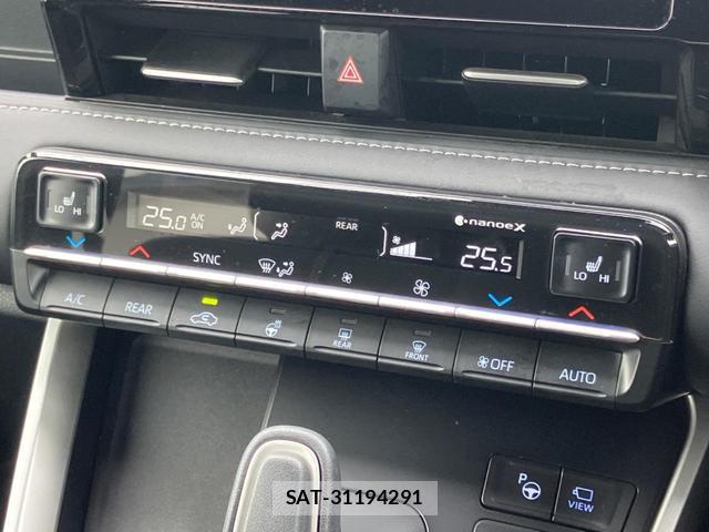 Toyota NOAH 2023-01 8342476-6
