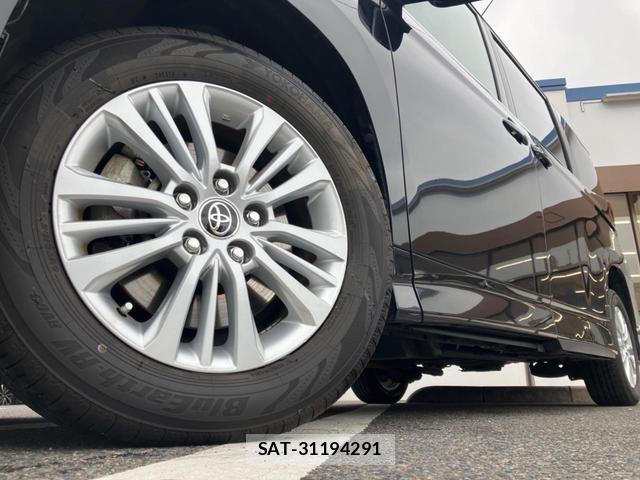 Toyota NOAH 2023-01 8342476-8