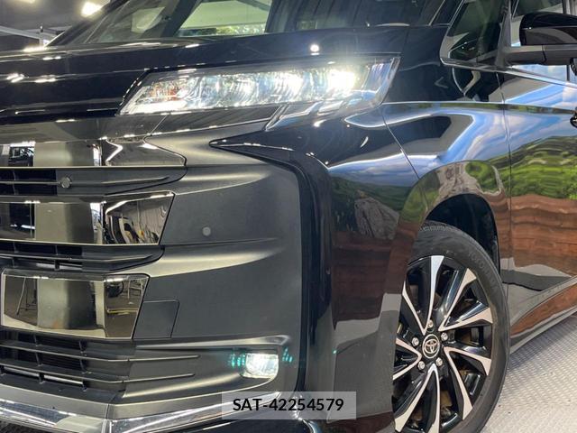 Toyota NOAH 2023-07 8342494-13