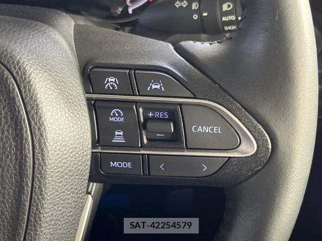 Toyota NOAH 2023-07 8342494-7