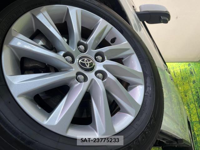 Toyota NOAH 2023-06 8343198-12