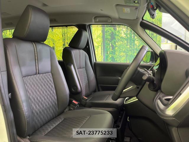 Toyota NOAH 2023-06 8343198-7