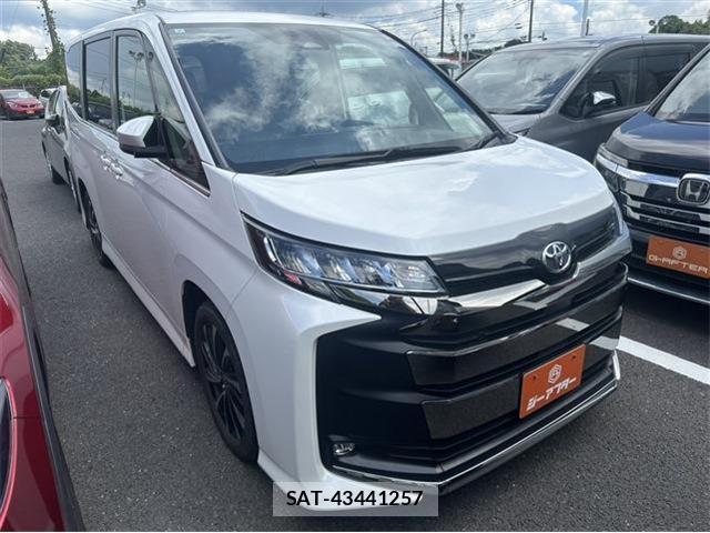 Toyota NOAH 2024-07 8343527-0