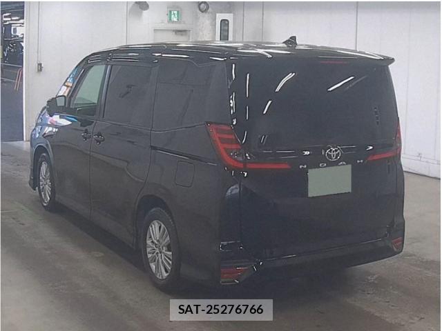Toyota NOAH 2022-03 8343967-4
