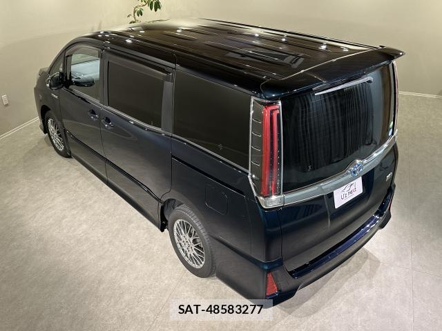 Toyota NOAH 2018-04 8344100-15