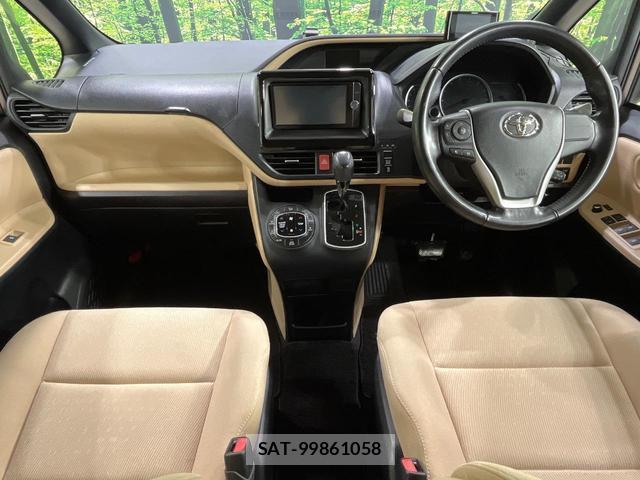 Toyota NOAH 2014-04 8344272-1