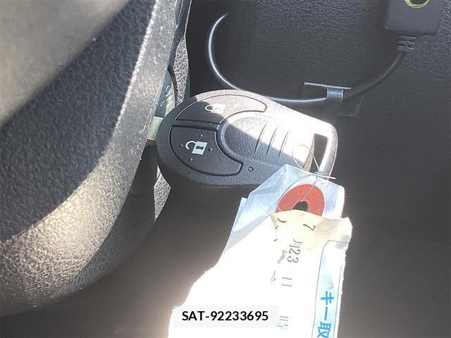 Nissan NOTE 2018-04 8342110-18