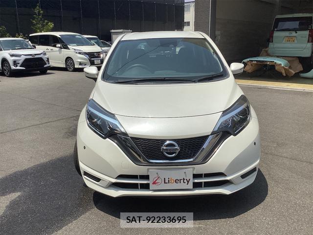 Nissan NOTE 2018-04 8342110-3