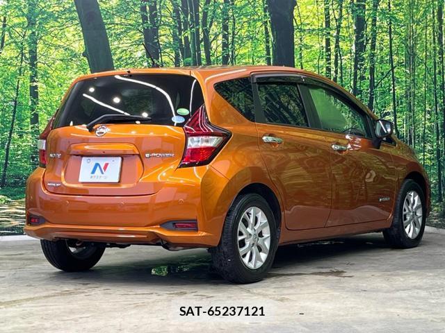 Nissan NOTE 2017-09 8342184-12