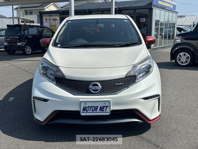 Nissan NOTE 2015-08 8342211-12