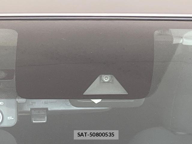 Nissan NOTE 2017-11 8342351-4